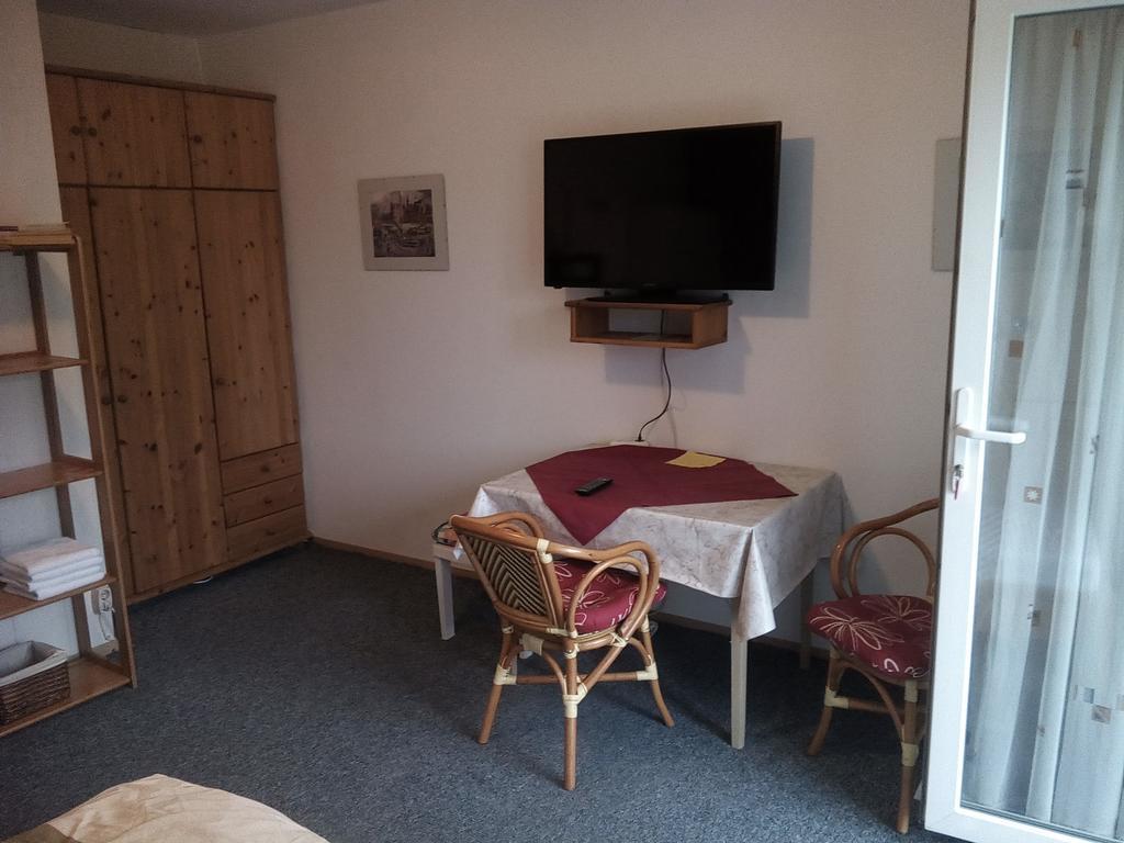 Pension Johanne Aurich Exterior foto